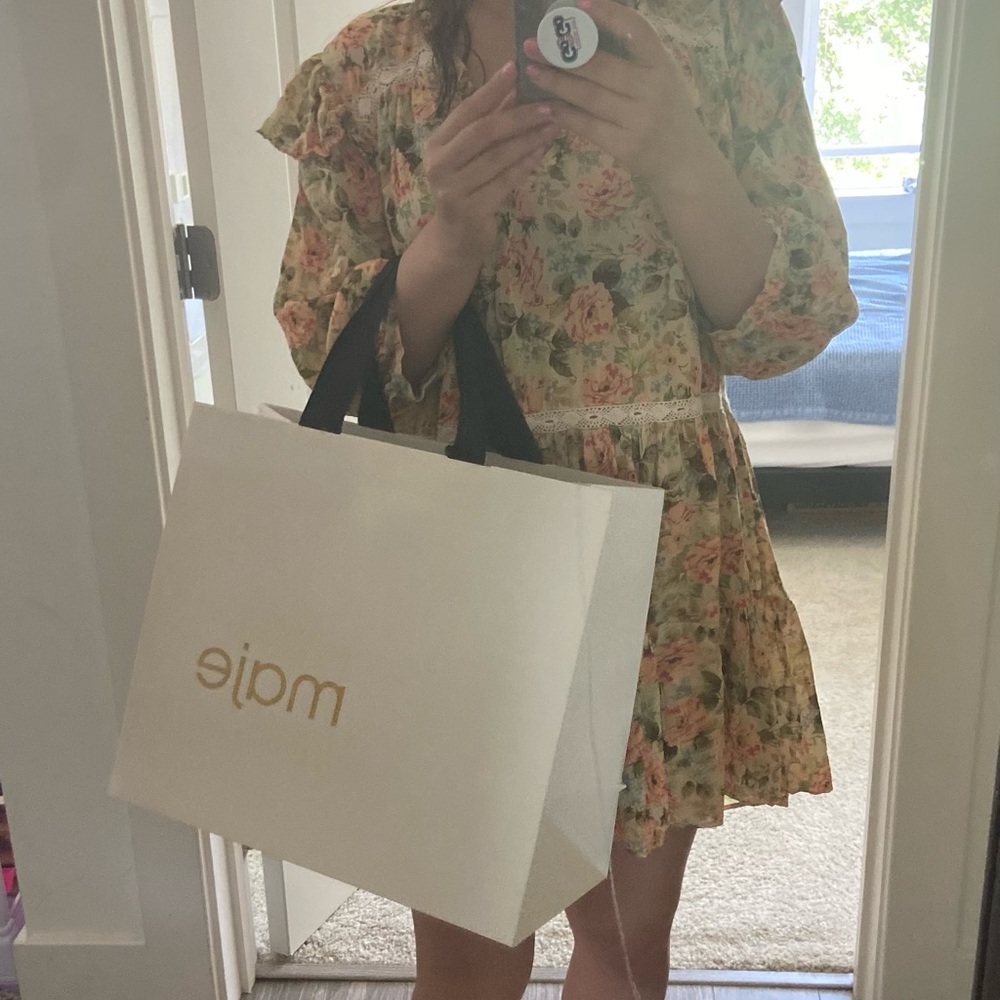 Free w purchase) Maje shopping bag